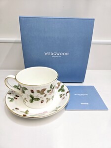 k【未使用 1円スタート】 WEDGWOOD ウェッジウッド ワイルドストロベリー カップ & ソーサー