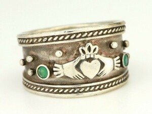 ビンテージ シルバー製 アイリッシュ 英国 クラダ バンド リング ハート クラウン アイルランド ホールマーク 緑石 指輪