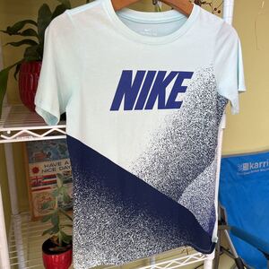 ナイキ　DRIFIT 速乾　ランニングTシャツ　水色　ML