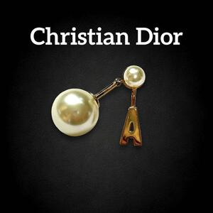 【美品】 Christian dior クリスチャンディオール イニシャル ピアス A My ABCDIOR トライバル パール アクセサリー 上品 ゴールド 1120