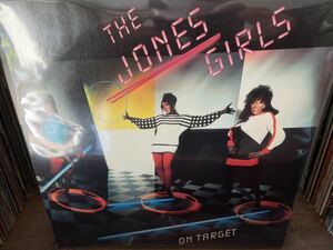 THE JONES GIRLS ON TARGET LP US ORIGINAL PRESS!! 80