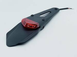 クロスバイク led テールライト マッドガード 軽量 オフロード モーターサイクル 12v 小型 リアフェンダー 汎用 赤