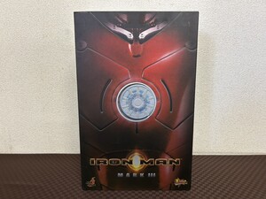 美品　A2　HOT TOYS　ホットトイズ　IRON MAN　アイアンマン　MARK Ⅲ　マーク3　1/6　ムービーマスターピース　フィギュア　元箱付き