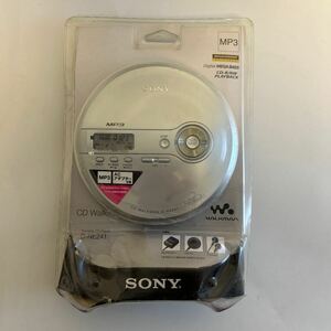 【未開封品!?】SONY ソニー D-NE241 ポータブルCDプレーヤー シルバー　現状品