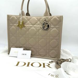 極美品★ ディオール DIOR 2way ブックトート ハンドバッグ トートバッグ カナージュ チャーム 箱付き 最高級 クリスチャンディオール