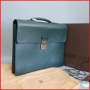 正規品 ヴィトン Louis Vuitton バッグ Business Bag タイガ Taiga モスコバ Moscova 保存袋 Storage bag 箱 Branded box Authentic Mint