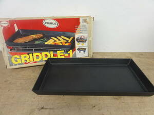 ♪プリムス PRIMUS グリドル GRIDDLE-1 ツーバーナー専用　鉄板 美品 箱ダメージ ※現状品　■１００