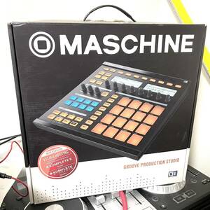 美品 送料無料 ライセンス解除済み 再登録できると思います NI社 Native Instruments MASCHINE