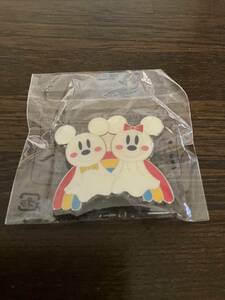 TDL★ピンバッジ／ミッキー・ミニー〈新品未開封〉