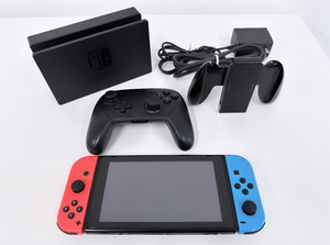 100円～★任天堂 Nintendo Switch HAC-001 スイッチ本体 ゲーム機 初期化済 本体 スイッチ【通電動作済み】コントローラー HAC-013