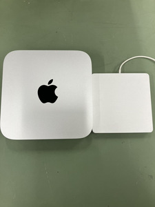 送料無料　Apple　Macmini　スーパードライブ付き　動作品　　A-301