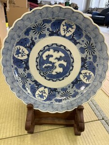 戸0723 大皿 染付 飾り皿 和食器 中国美術 アンティーク器 和骨董 骨董品 北京山 レトロ　レア　時代物　年代物　希少品