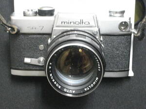 ミノルタ　レトロ　フィルムカメラ　SR-7 中古（ジャンク扱い）