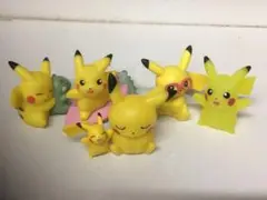 ポケモン　ソフビ指人形フィギュア　ピカチュウ と仲間たち　セット売り