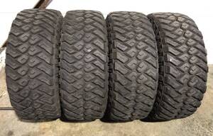 MAXXIS RAZA MT LT295/70R17 22年製 バリ山　マキシス　ランクル　プラド　ハイラックス　マットタイヤ　マッドタイヤ