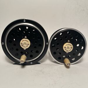 ビンテージ PFLUEGER MEDALIST No.1495 Fly Reel MADE IN AKRON.O. U.S.A. 替えスプール付