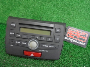 7FJ7023 CBK5)) ダイハツ ムーヴ LA100S 前期型 純正 CDオーディオデッキ　86180-B2620