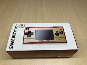 美品　ゲームボーイミクロ ファミコンカラー 任天堂 Nintendo ニンテンドー　GAMEBOY micro 