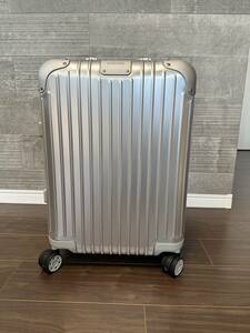 新品　未使用品　RIMOWA リモワ　オリジナルキャビン　35L 外箱付属品あり