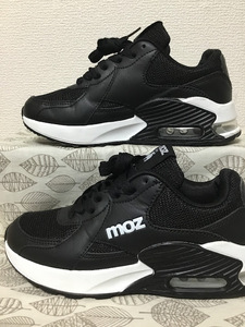 ◆美品 送料込◆22.5 モズ moz 厚底 スニーカー 黒 02◆1108