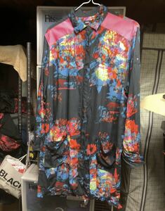 diesel シャツワンピース　ロングシャツ　ブラウス　　　ジャケット　シャツ　ワンピース　総柄　sacai