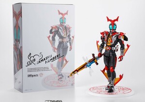  半額スタート！S.H.Figuarts 真骨彫製法 10th 記念ver. 仮面ライダーカブトハイパーフォーム 輸送箱未開封