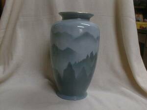 山景　山模様染付　26.5x15cm　陶磁器製飾り花瓶　レトロ風置物