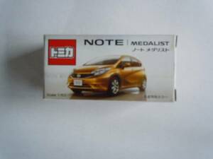 トミカ　日産NOTE　メダリスト（ノート、日産特別カラー）ゴールド　非売品　レア