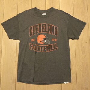 USA古着卸 XLサイズ NFL アメフト クリーブランド ブラウンズ ロゴ プリント Tシャツ 