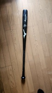 横浜ベイスターズ 31 吉村裕基選手 直筆サイン入り 実使用 バット支給品 MIZUNO