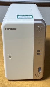 QNAP NAS TS-251B 2ベイCPU intel(R)Celeron メモリー2GB　HDD 3TB x2台（WD RED)