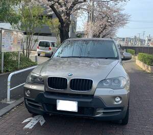 BMW E70 X5 18インチ　サンルーフ　ナビ　バックカメラ　車検6年9月　120000キロ　黒革シート　ＥＴＣ　東京都　　注意点あります。