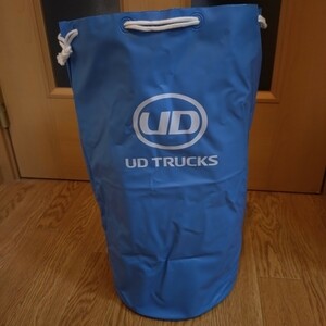 UD Trucks Thailand UDトラックス ロゴ 収納 防水 バッグ 袋 車 ギガ Quon いすゞ ISUZU いすず トラック ダンプ クオン bag collection