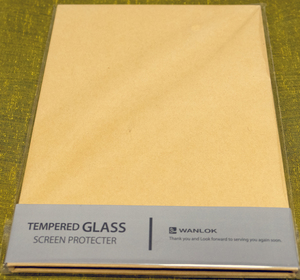 【新品未使用未開封 希少品】TEMPERED GLASS SCREEN PROTECTER for iPad mini4 (WANLOK)