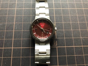 良好 SEIKO セイコー lk ルキア デイト シルバー×レッド文字盤 純正SSブレス 7N82-6E00 クオーツ レディース 腕時計