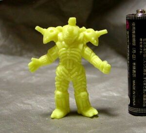 戦隊ライブマン ② BANDAI 消しゴム　フィギュア 人形　怪人 幹部　頭脳獣　1988年