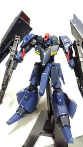 HG 1/144 ギャプラン塗装済み完成品 ティターンズカラー