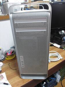 ≪ジャンク品≫/Mac Pro A1289(Mid 2009？) /Xeon E5520(?)×2/SSD 2.0TB/HDD 640GB/Mem 24GB/GT710//High Sierra/現状品/≪ジャンク品≫