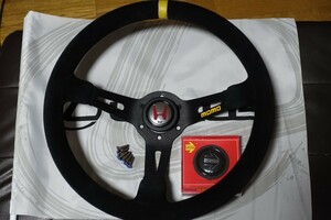 MOMO モモ ステアリング M-60 MOD.08(モデル08) 35φ スエード/ブラックスポーク＋NSX-Rホーンボタン＋チタンボルトセット TYPE R ハンドル