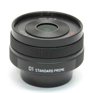 【中古品・ジャンク品】レンズ内カビあり ペンタックス STANDARD PRIME 8.5mm F1.9 レンズフード付