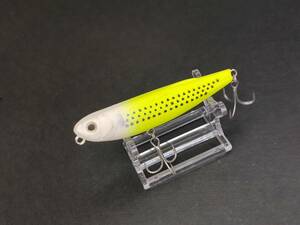 クE4956 ジップベイツ ZIPBAITS フェイキードッグ DS 70 / Fakie Dog DS グローヘッドチャートコノシロ 夜光