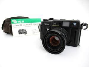 【FUJIFILM/富士フイルム】子②89//美品/ケース付 GW690Ⅲ EBC FUJINON 1:3.5 f=90mm/カウンター052