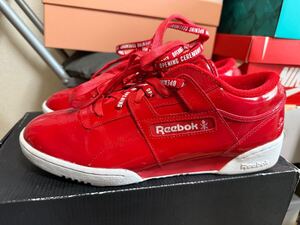 Reebok WORKOUT LO CLEAN×OC。