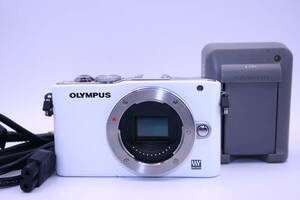 ★良品★OLYMPUS オリンパス OLYMPUS PEN Lite E-PL3 ホワイト デジタルミラーレスカメラ シャッター回数4,692回 C-0017