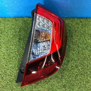 [24P01781C2] ホンダ フィットハイブリッド(GP6) 純正 右 LED テールランプ STANLEY W1698