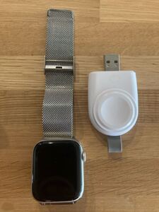 Apple Watch SE 第2世代 GPSモデル 44mm MNJX3J/A 中古 本体 