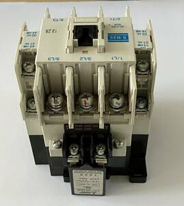 MITSUBISHI MAGNETIC CONTACTOR S-N35