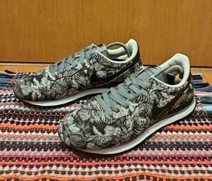 ☆　レア　NIKE 『INTERNATIONALIST GPX』 インターナショナリスト ボタニカル柄　美品　☆