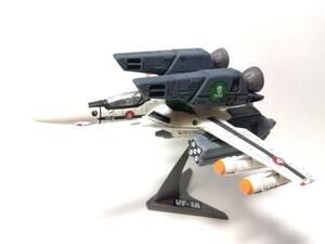 バルキリーコレクション 劇場版 VF-1A スーパーバルキリー 柿崎機　エフトイズ　1/144 完成品