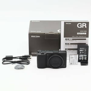 ショット数400回 新品級 | RICOH リコー GR III デジタルカメラ #3816